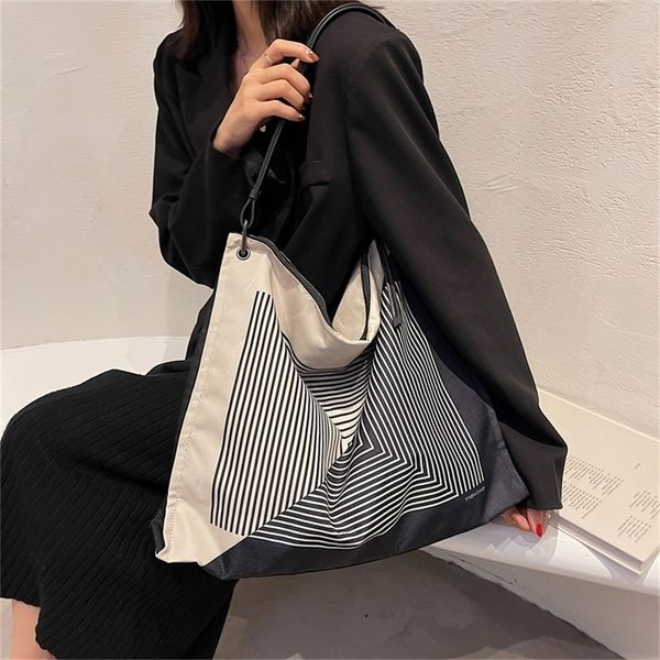 evening bags womens shopper luxury designer handbag female korean fashion zipper large capacity shopping shoulder for women 220905
evening bags womens shopper luxury designer handbag female korean fashion zipper large capacity shopping shoulder for women 220905