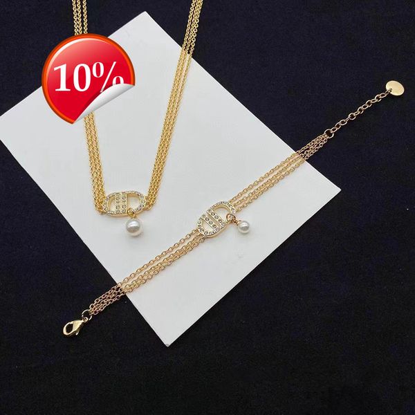 luxury design women's necklace d family / di new cd letter pearl multi-layer with diamond female pendant bead high sense fashionable, Silver
luxury design women's necklace d family / di new cd letter pearl multi-layer with diamond female pendant bead high sense fashionable, Silver