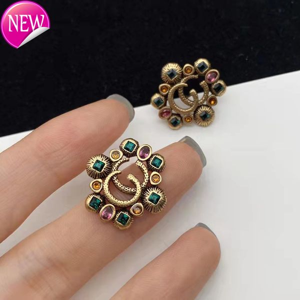 luxury brand design earrings g family ancient double letter colored stone s925 silver needle han chao temperament senior personalized female, Golden;silver
luxury brand design earrings g family ancient double letter colored stone s925 silver needle han chao temperament senior personalized female, Golden;silver