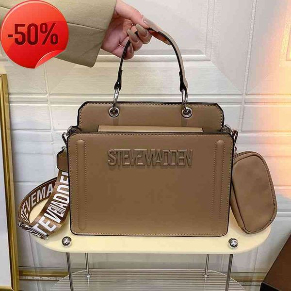 designer bags 2022 new female maden cross-border large capacity suction makaron handtote bag evening clutches factory wholesale promotion
designer bags 2022 new female maden cross-border large capacity suction makaron handtote bag evening clutches factory wholesale promotion