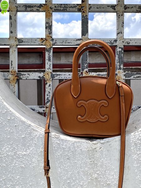 designer clutch bag evening clutches luxury handbags the autumn of 2022 new triumphal arch lear women's single shoulder diagonal portab
designer clutch bag evening clutches luxury handbags the autumn of 2022 new triumphal arch lear women's single shoulder diagonal portab