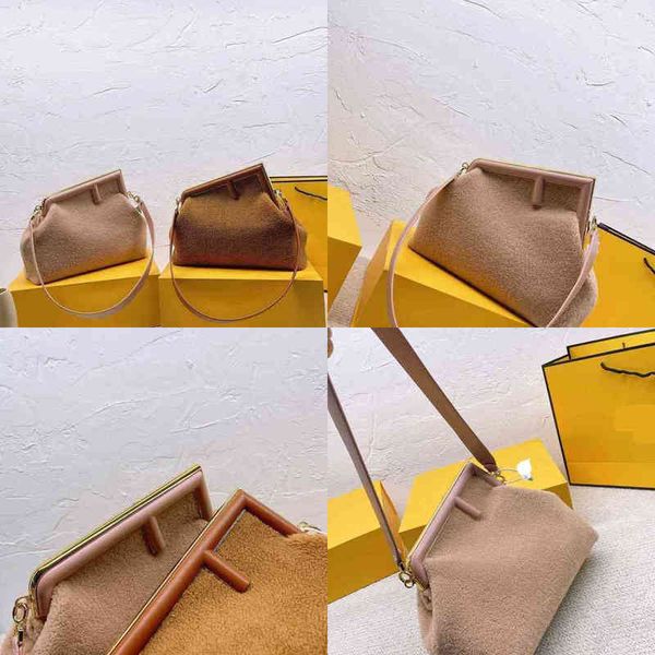 shoulder bags plush handbag irregular fashion wallet luxury brand women's designer mobile phone crossbody purses 1127
shoulder bags plush handbag irregular fashion wallet luxury brand women's designer mobile phone crossbody purses 1127