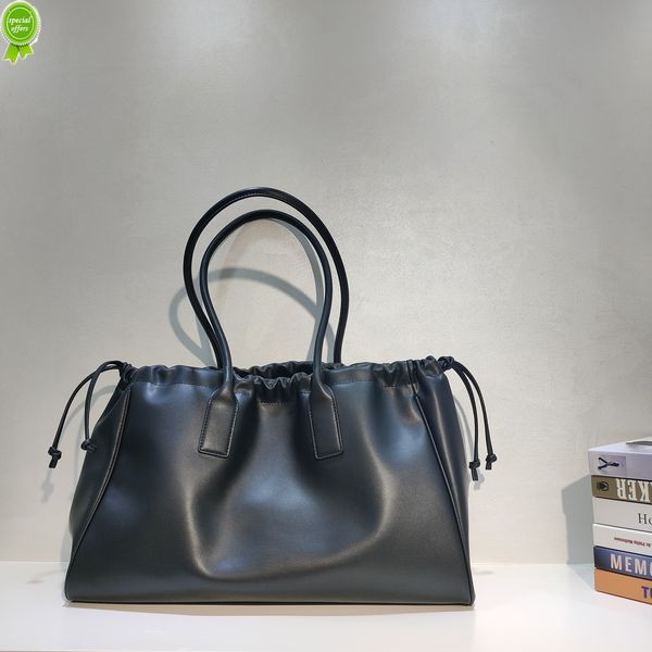 designer clutch bag evening clutches luxury handbags 2022 new drawstring tote leather single shoulder handbag triumphal arch fashion trend
designer clutch bag evening clutches luxury handbags 2022 new drawstring tote leather single shoulder handbag triumphal arch fashion trend