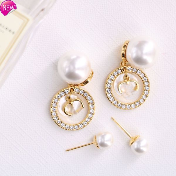 luxury brand design earrings d family cd pearl earrings crystal diamond fritillaria front and back korean commuter temperament, Golden;silver
luxury brand design earrings d family cd pearl earrings crystal diamond fritillaria front and back korean commuter temperament, Golden;silver