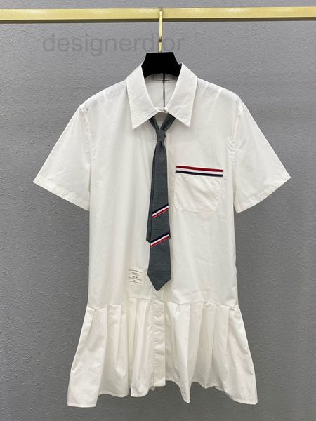 casual dresses designer tb sense of vitality college style tie short sleeve shirt skirt fashion aging white pleated dress with suspenders, Black;gray
casual dresses designer tb sense of vitality college style tie short sleeve shirt skirt fashion aging white pleated dress with suspenders, Black;gray