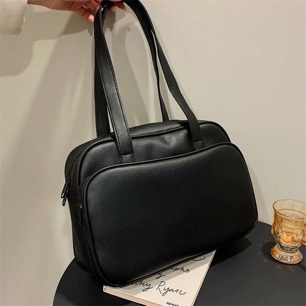 evening bags womens bag large capacity business pu leather shoulder fashion simple travel ladies designer handbags female bags for women 220
evening bags womens bag large capacity business pu leather shoulder fashion simple travel ladies designer handbags female bags for women 220