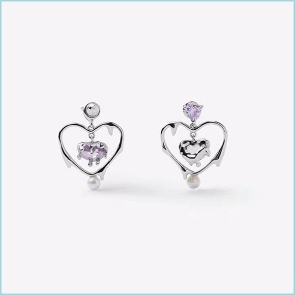 stud stud 2022 fashion sweet hollow love heart earrings for women exquisite crystal pearl earings korean female wedding jewelry drop dh9uy, Golden;silver
stud stud 2022 fashion sweet hollow love heart earrings for women exquisite crystal pearl earings korean female wedding jewelry drop dh9uy, Golden;silver