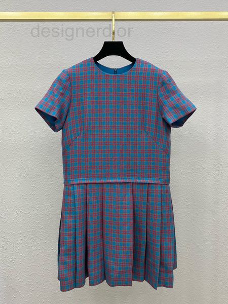 casual dresses designer classic college blue purple plaid round neck short sleeve dress elegant and versatile age reducing wool pleated skir, Black;gray
casual dresses designer classic college blue purple plaid round neck short sleeve dress elegant and versatile age reducing wool pleated skir, Black;gray