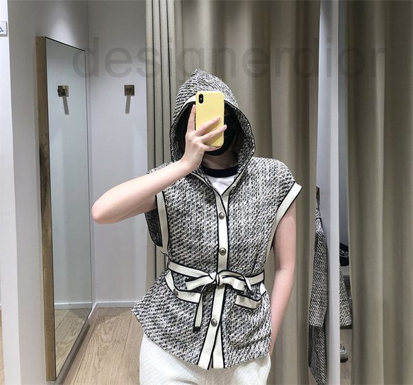women's jackets designer fadan 2021 autumn and winter new tweed woven small fragrance sleeveless hooded short coat for women sy5d, Black;brown
women's jackets designer fadan 2021 autumn and winter new tweed woven small fragrance sleeveless hooded short coat for women sy5d, Black;brown