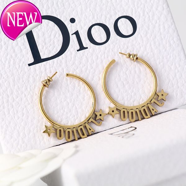 luxury brand design earrings d family / di family's new letter star earrings high-grade sense light large horizontal style fashionable, Golden;silver
luxury brand design earrings d family / di family's new letter star earrings high-grade sense light large horizontal style fashionable, Golden;silver