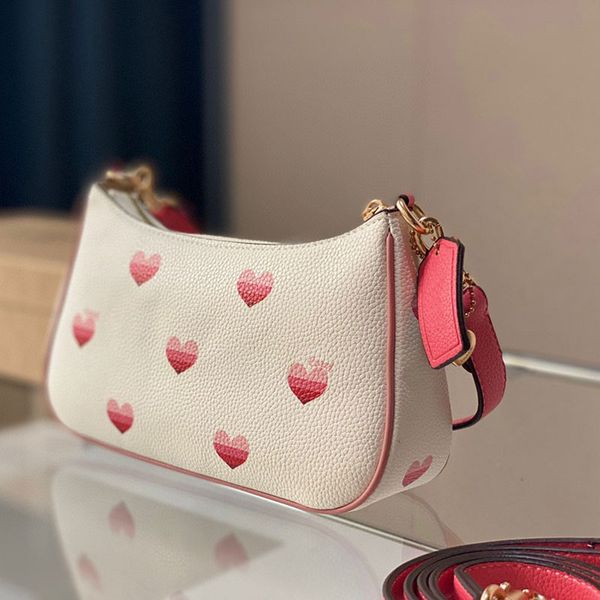 2022 women shoulder bags designer cross body luxury ladies messenger bag leather high quality
2022 women shoulder bags designer cross body luxury ladies messenger bag leather high quality