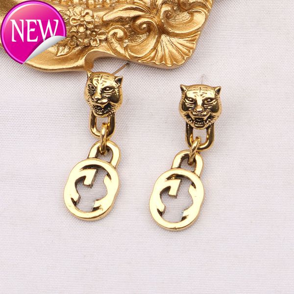 luxury brand design earrings g / gujia new classic tiger head chain earrings fashion versatile trend, Golden;silver
luxury brand design earrings g / gujia new classic tiger head chain earrings fashion versatile trend, Golden;silver