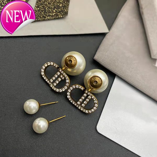 luxury brand design earrings baby same letter pearl earrings d new brass used s925 silver needle, Golden;silver
luxury brand design earrings baby same letter pearl earrings d new brass used s925 silver needle, Golden;silver