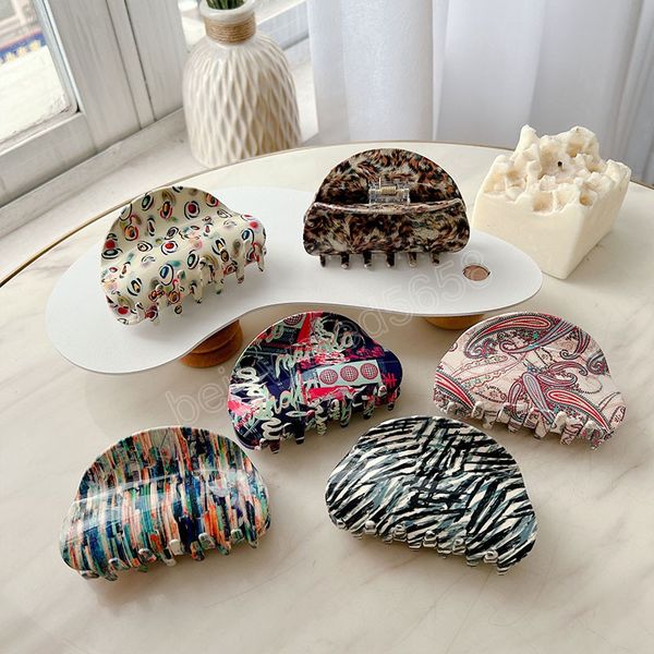 women stripe pattern semicircle hair claw clips retro graffiti printing pvc clamps length 9.8 cm large hairpins lady ponytail scrunchies hea, Golden;silver
women stripe pattern semicircle hair claw clips retro graffiti printing pvc clamps length 9.8 cm large hairpins lady ponytail scrunchies hea, Golden;silver