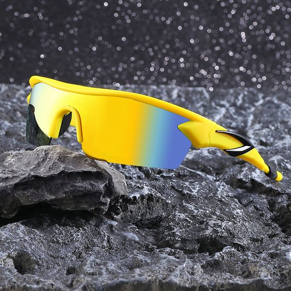 outdoor eyewear european and american colorful riding glasses outdoor fashion sports sunglasses men woman windproof conjoined female shades
outdoor eyewear european and american colorful riding glasses outdoor fashion sports sunglasses men woman windproof conjoined female shades