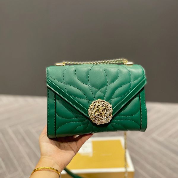 women's designer shoulder bag fashion simple flower leather chain messenger bag 220907
women's designer shoulder bag fashion simple flower leather chain messenger bag 220907