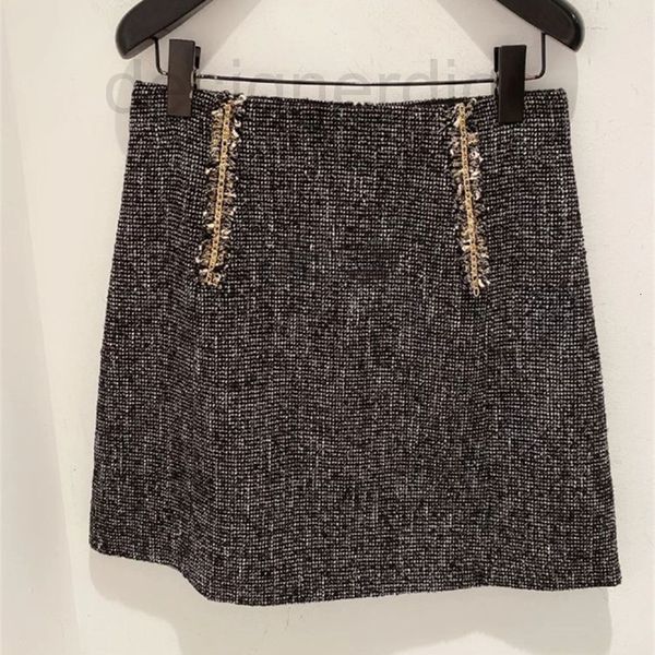 skirts designer fadan 2020 autumn winter lady tweed high waist a-shaped skirt nq35, Black
skirts designer fadan 2020 autumn winter lady tweed high waist a-shaped skirt nq35, Black