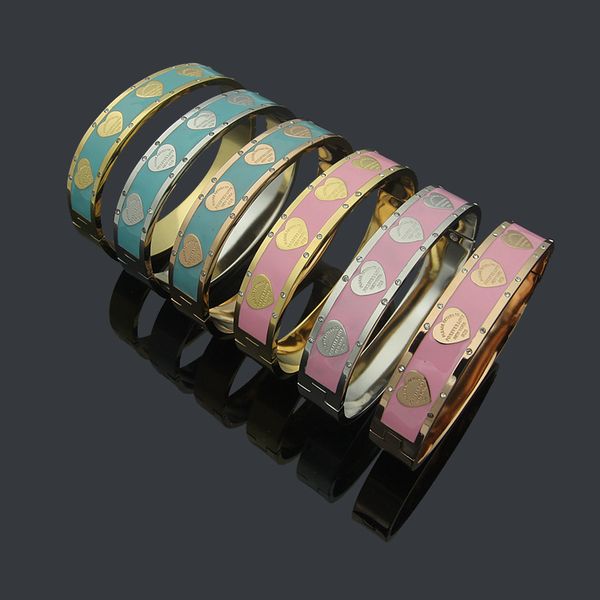 luxury jewelry designer ladies bracelet versatile love double diamond bracelet designed for women in jewelry of the highest quality, Golden;silver
luxury jewelry designer ladies bracelet versatile love double diamond bracelet designed for women in jewelry of the highest quality, Golden;silver
