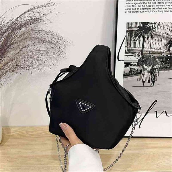 shoulder bags 80% off super simple small versatile simple casual handbag foreign style one
shoulder bags 80% off super simple small versatile simple casual handbag foreign style one