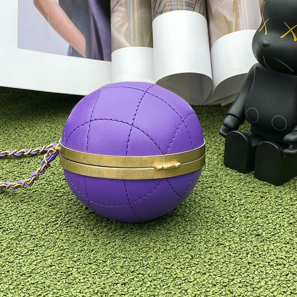 9a spherical fashion designer women's bag solid color chain one-shoulder diagonal bag
9a spherical fashion designer women's bag solid color chain one-shoulder diagonal bag
