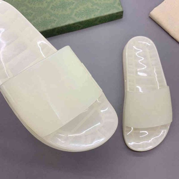 casual shoes female male new casual crystal couple slippers for easy wear on beach personal temperament sandals 35-46, Black
casual shoes female male new casual crystal couple slippers for easy wear on beach personal temperament sandals 35-46, Black
