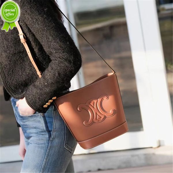 designer clutch bag purses ladies handbags 2022 summer new triumphal leather bucket fashion portable one shoulder diagonal
designer clutch bag purses ladies handbags 2022 summer new triumphal leather bucket fashion portable one shoulder diagonal
