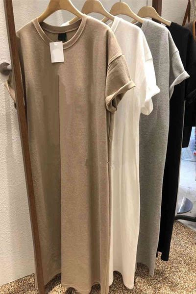 casual dresses 2022 spring and summer new loose versatile casual round neck knee length short sleeve t-shirt dress long skirt, Black;gray
casual dresses 2022 spring and summer new loose versatile casual round neck knee length short sleeve t-shirt dress long skirt, Black;gray