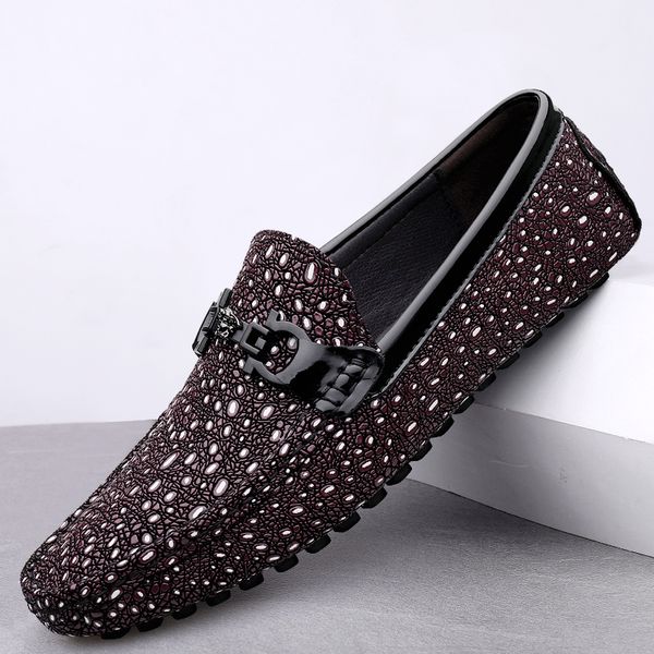 leather shoes fall 2022 wind red portable breathable wear-resistant shock-absorbing non slip soft sole metal elastic belt men, Red;white
leather shoes fall 2022 wind red portable breathable wear-resistant shock-absorbing non slip soft sole metal elastic belt men, Red;white