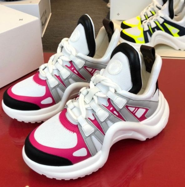 2023 luxury designer archlight runway dress shoes lace up white trainer chunky trainers leather sneakers with box
2023 luxury designer archlight runway dress shoes lace up white trainer chunky trainers leather sneakers with box
