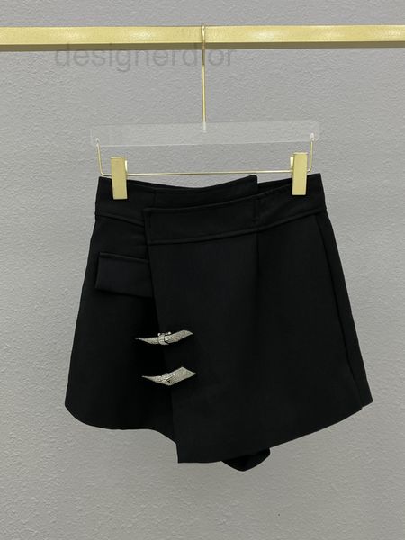 women's shorts designer irregular black high waisted trousers skirt full of diamond bows thin temperament versatile shorts 2022 summ, White;black
women's shorts designer irregular black high waisted trousers skirt full of diamond bows thin temperament versatile shorts 2022 summ, White;black