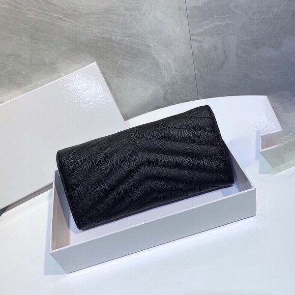 women's wallets fashion designers purse cluth men's wallet classic passport card holder cheque book original box genuine leather c, Red;black
women's wallets fashion designers purse cluth men's wallet classic passport card holder cheque book original box genuine leather c, Red;black