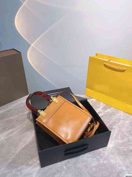fen dyity luxuries designers bag fendacefends womens totes designer crossbody handbags women the tote bags onthego purses wallet woman handb
fen dyity luxuries designers bag fendacefends womens totes designer crossbody handbags women the tote bags onthego purses wallet woman handb
