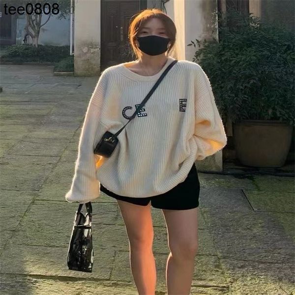 high version autumn and winter 2022 sweater new celinss home lazy wind loose fashion letter round neck pullover sweater, White;black
high version autumn and winter 2022 sweater new celinss home lazy wind loose fashion letter round neck pullover sweater, White;black