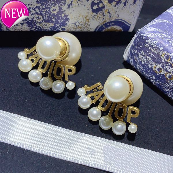 luxury brand design earrings d home / selling letter pearl earrings s925 silver needle small fragrance jewelry, Golden;silver
luxury brand design earrings d home / selling letter pearl earrings s925 silver needle small fragrance jewelry, Golden;silver