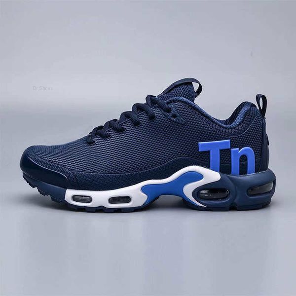 2021 designer mercurial tn men shoes fashion womens sneakers chaussures femme kpu triple s sports trainers cushion sizes eur40-47
2021 designer mercurial tn men shoes fashion womens sneakers chaussures femme kpu triple s sports trainers cushion sizes eur40-47