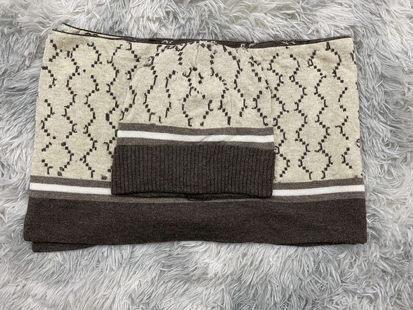 22ss new men women hats scarves sets hat scarf sets designers warm skull cap knitted beanie fashion accesso with box 6612, Blue;gray
22ss new men women hats scarves sets hat scarf sets designers warm skull cap knitted beanie fashion accesso with box 6612, Blue;gray