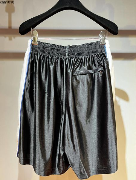 spring and shorts summer high version b double hook wave embroidery new men's and women's elastic loose middle waist sports shorts, White;black
spring and shorts summer high version b double hook wave embroidery new men's and women's elastic loose middle waist sports shorts, White;black