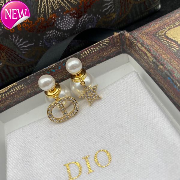 luxury brand design earrings /d new cd star diamond asymmetric pearl earrings fashion versatile simple cute, Golden;silver
luxury brand design earrings /d new cd star diamond asymmetric pearl earrings fashion versatile simple cute, Golden;silver