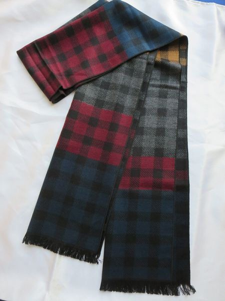 men's 100% silk scarf winter warm neckerchief double sides soft nap 180x32cm, Blue;gray
men's 100% silk scarf winter warm neckerchief double sides soft nap 180x32cm, Blue;gray