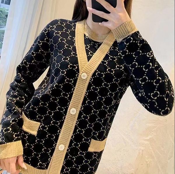 fall 2022ss designer women's sweater fashion luxury high-end g letter print print design v-neck button womens top, White;black
fall 2022ss designer women's sweater fashion luxury high-end g letter print print design v-neck button womens top, White;black