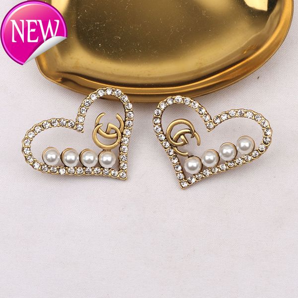 luxury brand design earrings g family / gujia new love pearl studded earrings women's simple temperament fashion cool accessories, Golden;silver
luxury brand design earrings g family / gujia new love pearl studded earrings women's simple temperament fashion cool accessories, Golden;silver