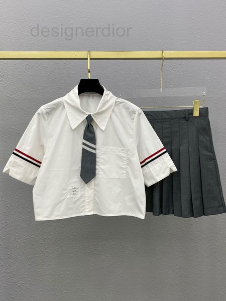 women's tracksuits designer tb new college style tie white short shirt grey age reduced pleated skirt student sister fashion suit summe, Gray
women's tracksuits designer tb new college style tie white short shirt grey age reduced pleated skirt student sister fashion suit summe, Gray