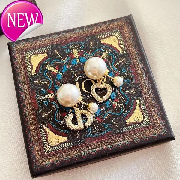 luxury brand design earrings d home / di asymmetric size pearl earrings cd diamond inlaid love women simple fashion temperament jewelry, Golden;silver
luxury brand design earrings d home / di asymmetric size pearl earrings cd diamond inlaid love women simple fashion temperament jewelry, Golden;silver