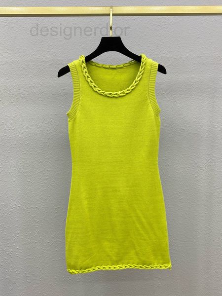 casual dresses designer small fragrance port flavor design sense sleeveless knitted vest skirt yellow green fried dough twist edge round nec, Black;gray
casual dresses designer small fragrance port flavor design sense sleeveless knitted vest skirt yellow green fried dough twist edge round nec, Black;gray
