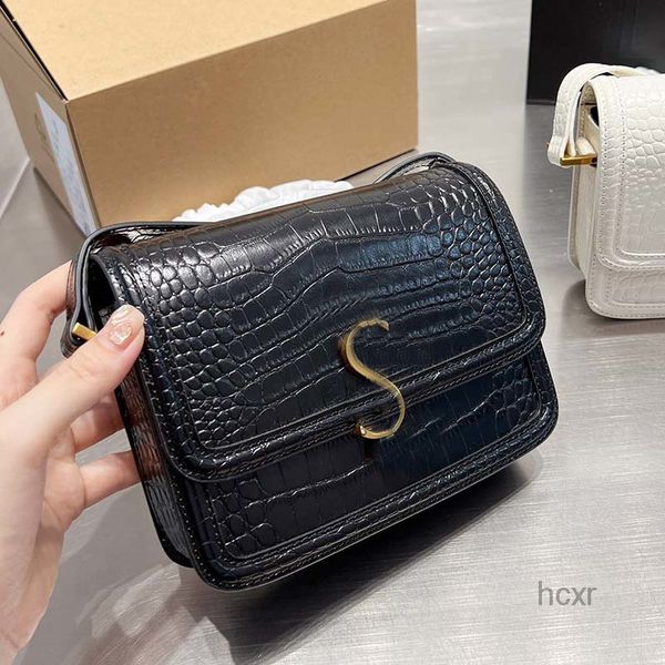 clutch bags alligator crossbody messenger bag women handbags flap mini shoulder bag fashion purse quality cowhide genuine leather classi
clutch bags alligator crossbody messenger bag women handbags flap mini shoulder bag fashion purse quality cowhide genuine leather classi