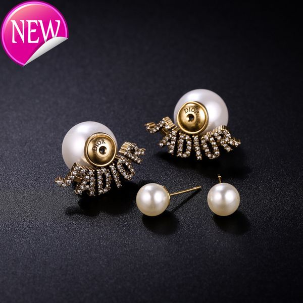 luxury brand design earrings d family / di fashion letter with pearl female earrings cd full diamond net red same, Golden;silver
luxury brand design earrings d family / di fashion letter with pearl female earrings cd full diamond net red same, Golden;silver