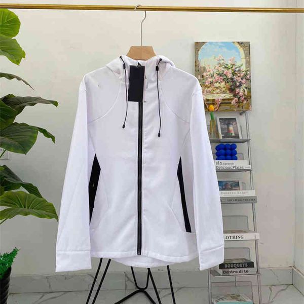 men's jackets soft shell single-layer fleece jacket in autumn; thin long sleeve hooded jacket; women's top, Black;brown
men's jackets soft shell single-layer fleece jacket in autumn; thin long sleeve hooded jacket; women's top, Black;brown
