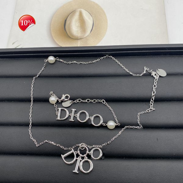 luxury design women's necklace di family silver letter cb female d fashion cool personality small crowd light high street temperament
luxury design women's necklace di family silver letter cb female d fashion cool personality small crowd light high street temperament