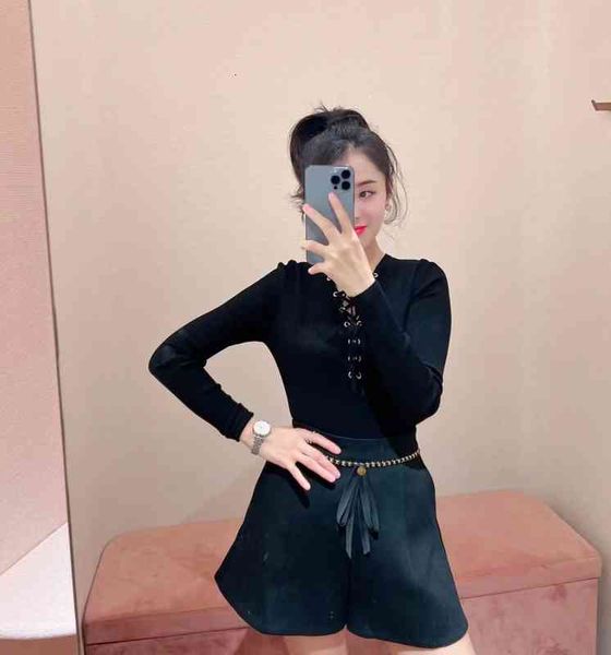 women's knits tees french spring and summer bandage v-neck long sleeve tights slim straight casual knitting bottoming shirt, White
women's knits tees french spring and summer bandage v-neck long sleeve tights slim straight casual knitting bottoming shirt, White