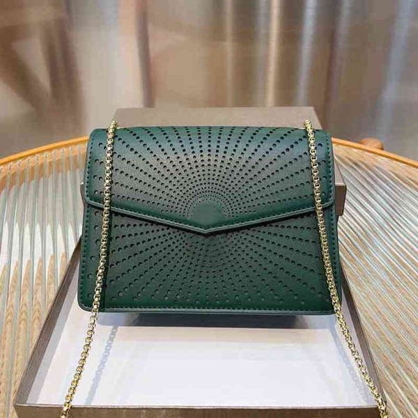 shoulder bags crossbody bags tote shoulder gold chain luxury designer fashion women white handbag leather satchel female purses 220314
shoulder bags crossbody bags tote shoulder gold chain luxury designer fashion women white handbag leather satchel female purses 220314